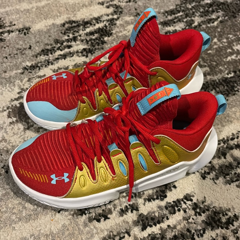 Under Armour Women's Flow Breakthru 4 ASG Basketball Shoes